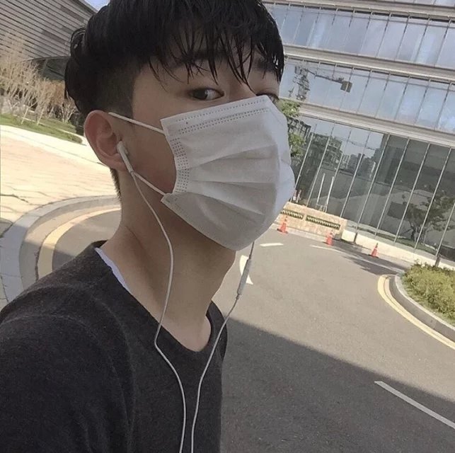 令狐青琬时