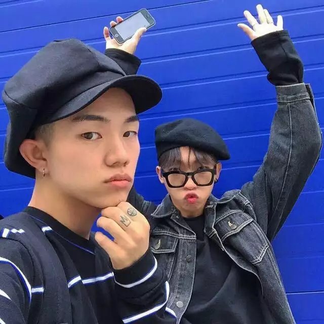 韩初彪玉