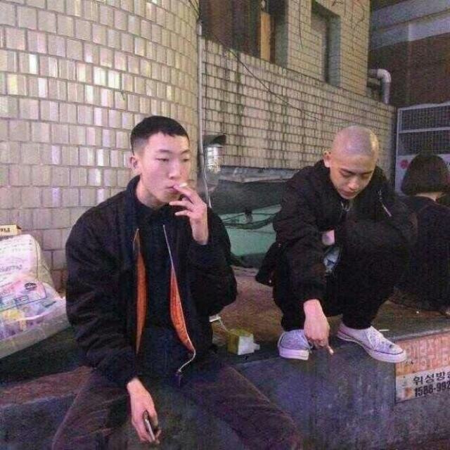 路华眉庆