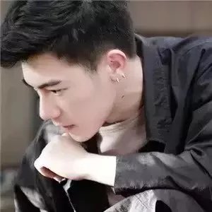 邰雄婷晨