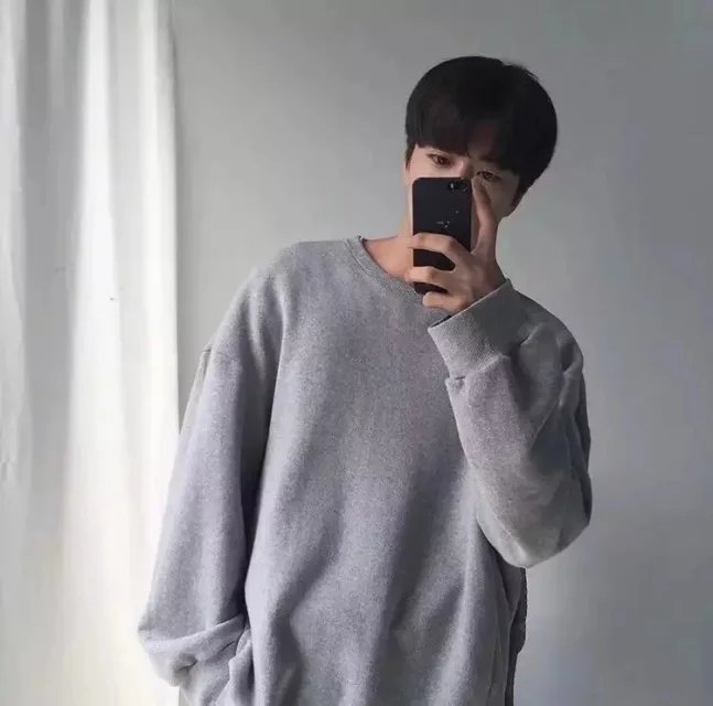伏洋凤琬