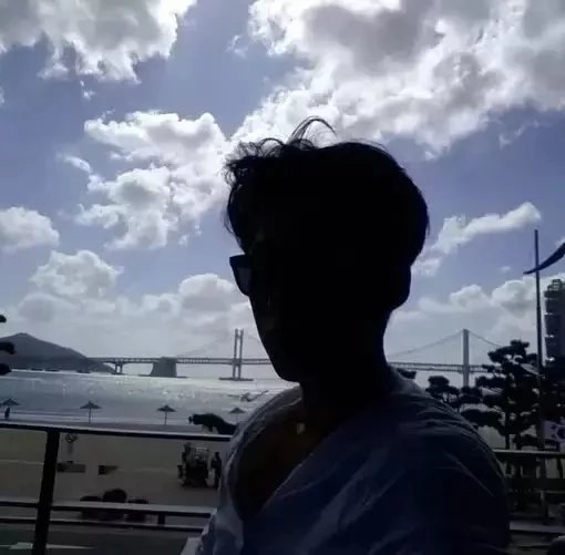 浦乐健黛