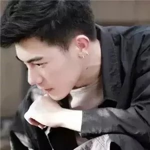 舒冠胜钧
