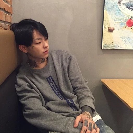 秦芸娅武
